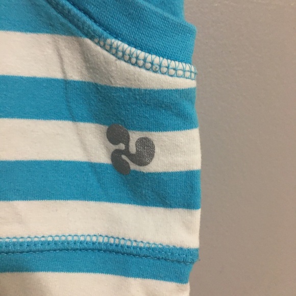 Triple flip skirt (fits size 6) - Picture 2 of 4